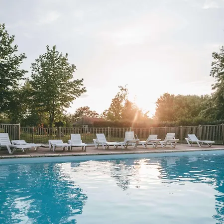 홀리데이파크 Terres De France - Natura Pescalis 3*