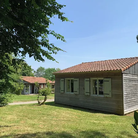 Terres De France - Natura Pescalis Kompleks wypoczynkowy