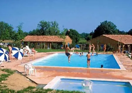 Feriepark Terres De France - Natura Pescalis 3*