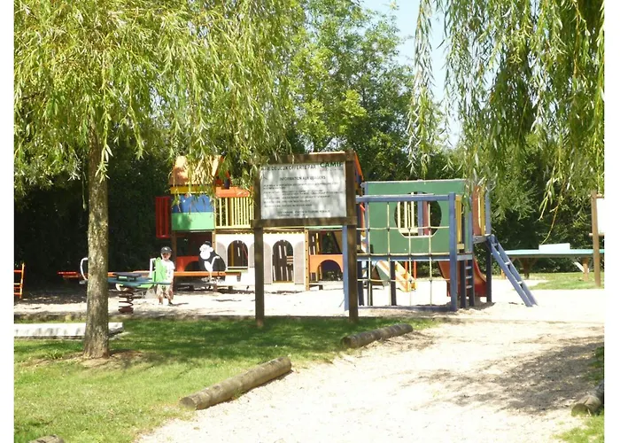 Terres De France - Natura Pescalis Parque de vacaciones 3*