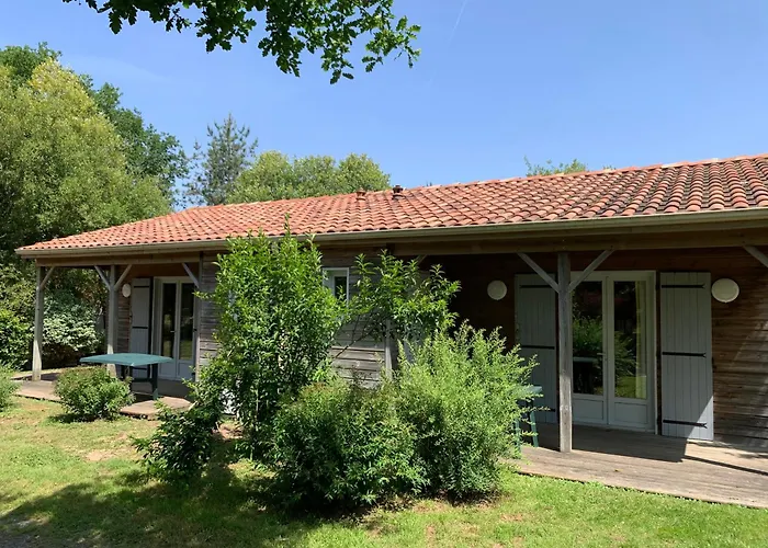 Terres De France - Natura Pescalis 3* Moncoutant