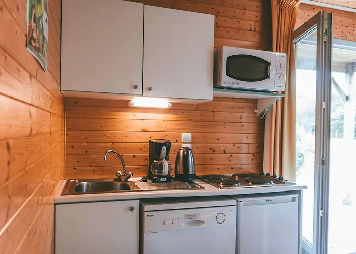 Parque de vacaciones Terres De France - Natura Pescalis 3*