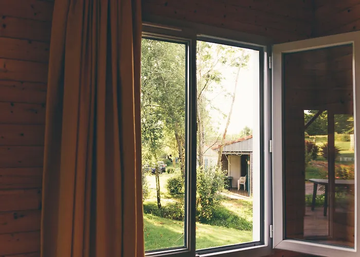 Terres De France - Natura Pescalis Parque de vacaciones