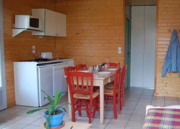 Terres De France - Natura Pescalis Parque de vacaciones Moncoutant